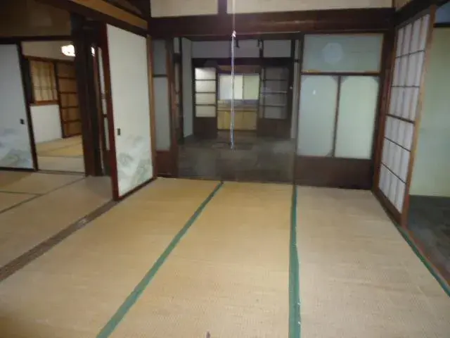 Slide 3