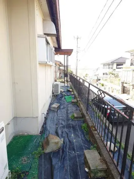 Slide 4