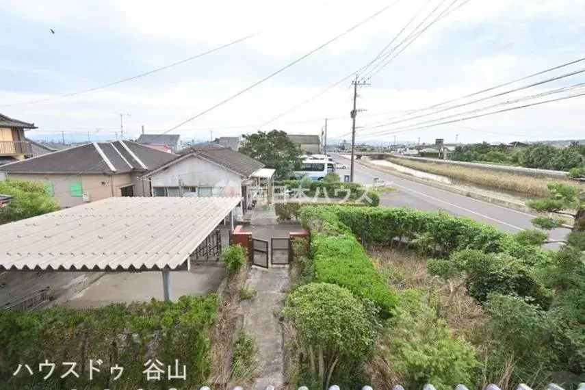 Slide 10