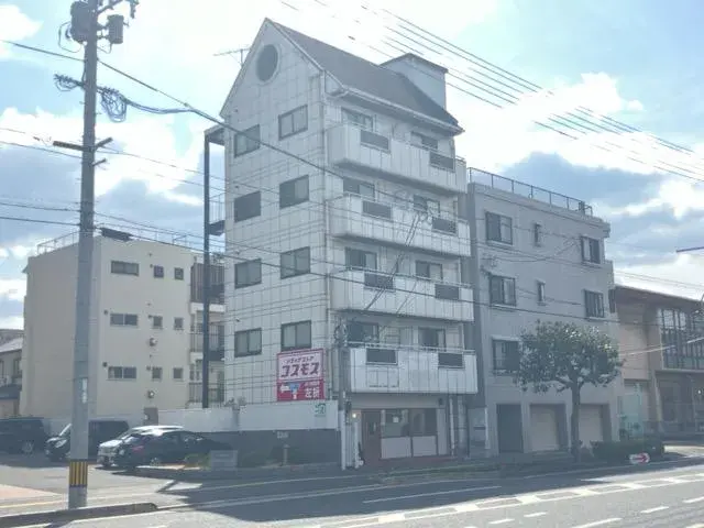 Slide 4