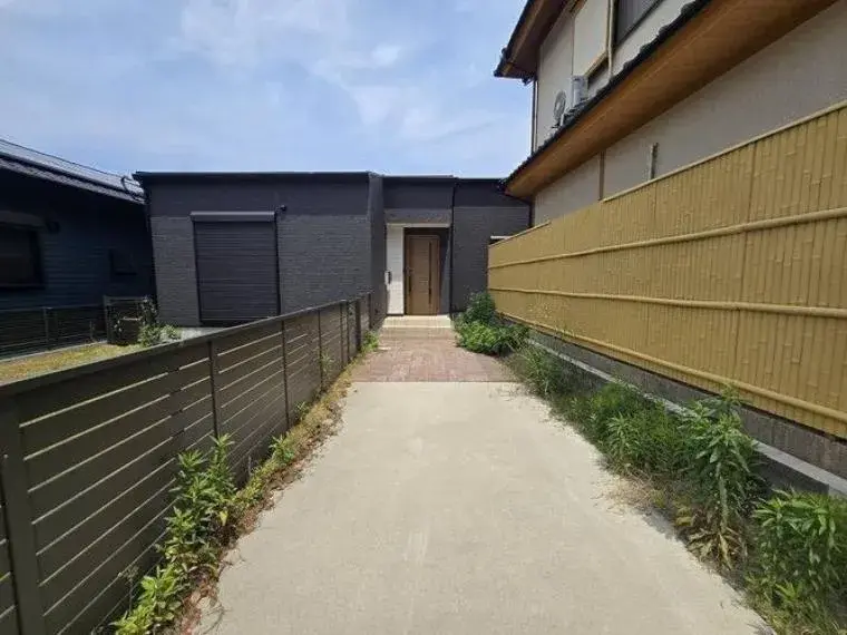 Slide 4