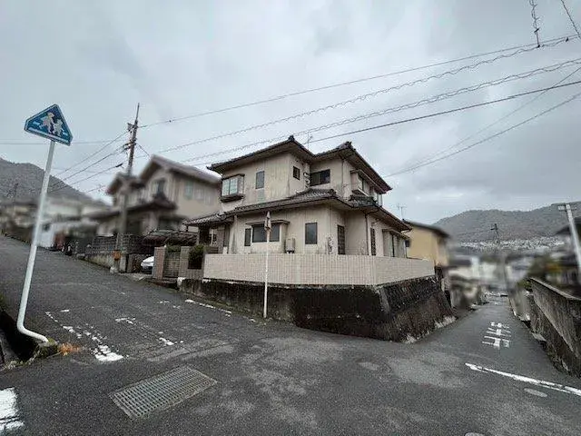 Slide 4