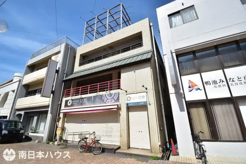 Slide 0