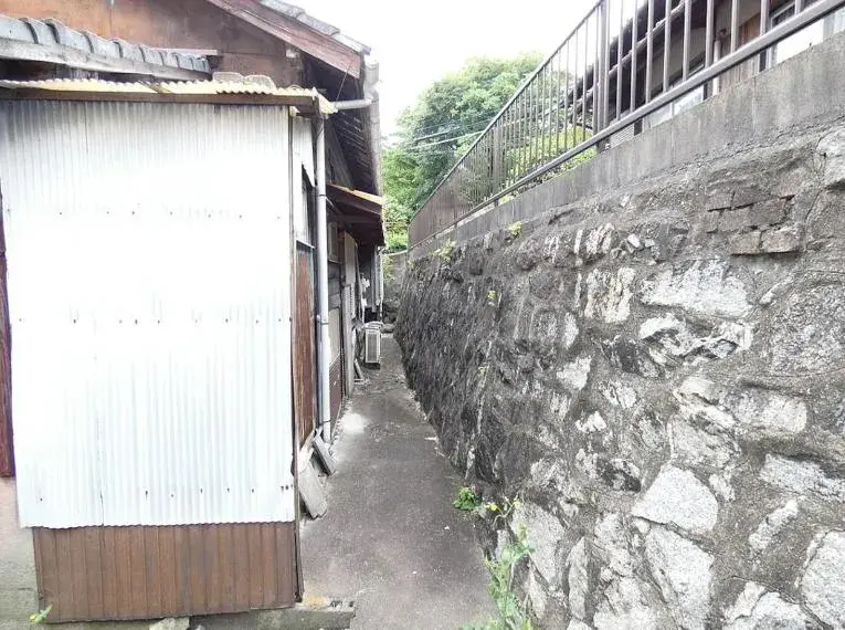 Slide 3