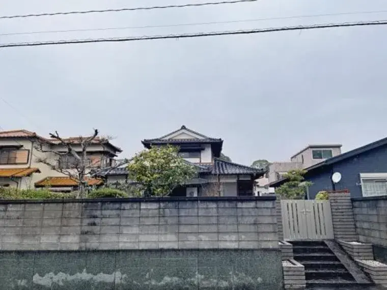 Slide 4