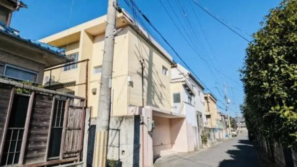 Slide 9
