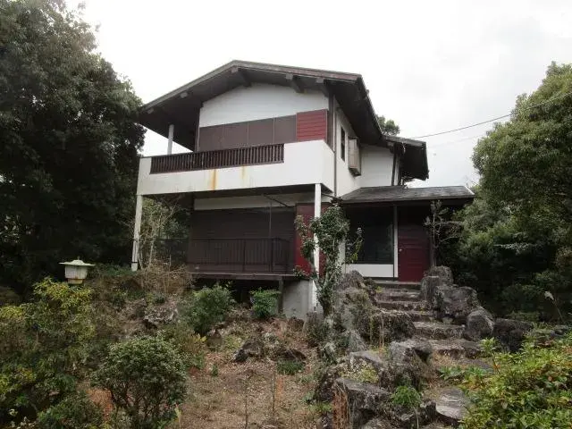 Slide 0