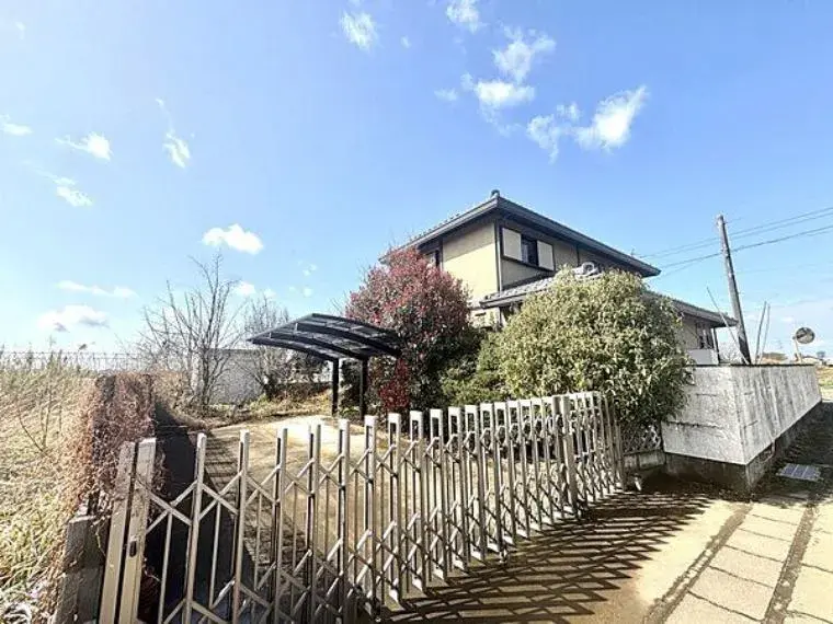 Slide 4