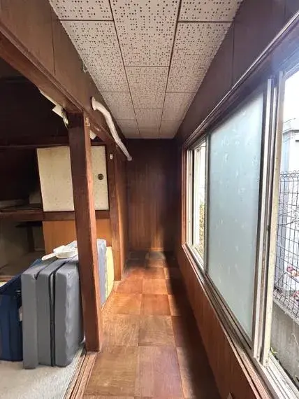 Slide 4