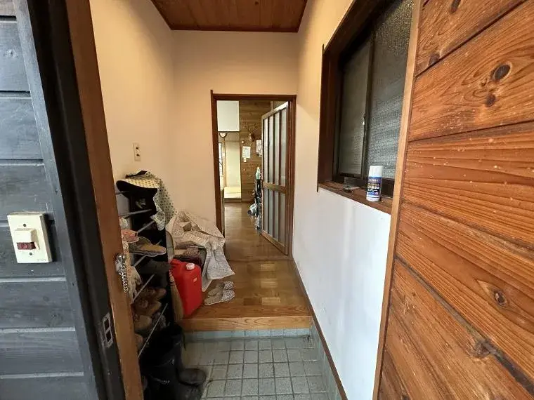 Slide 4