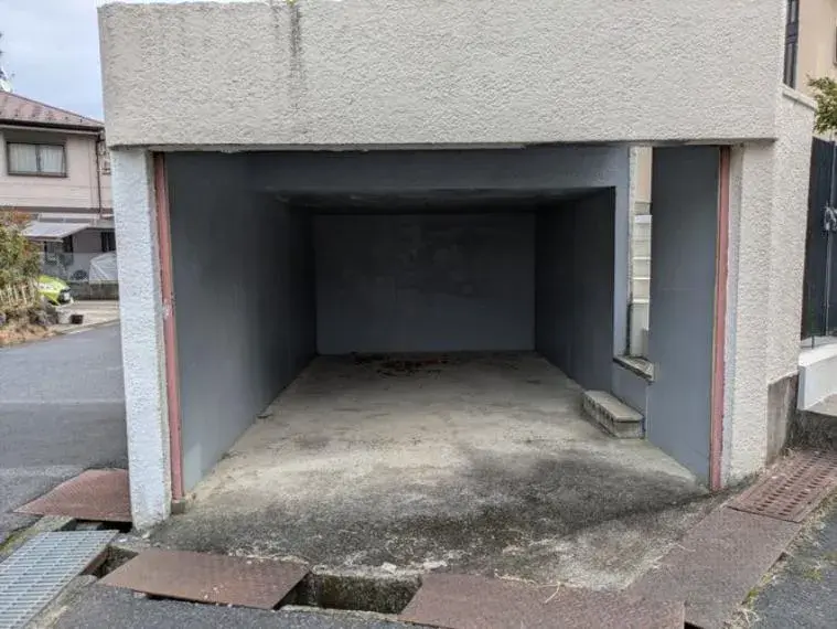 Slide 4