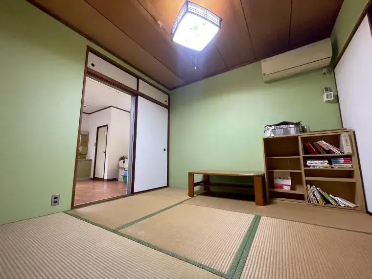 Slide 4