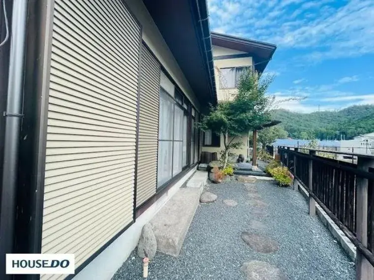 Slide 1