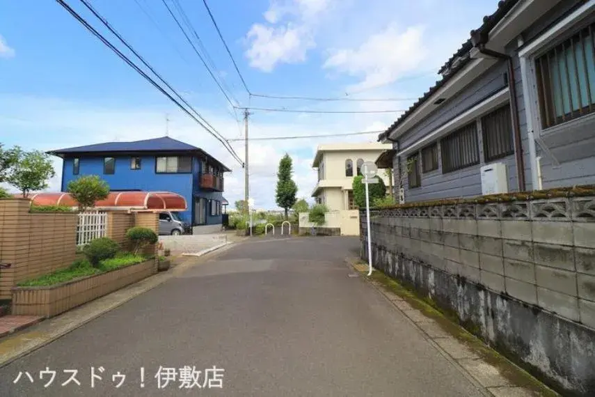 Slide 4