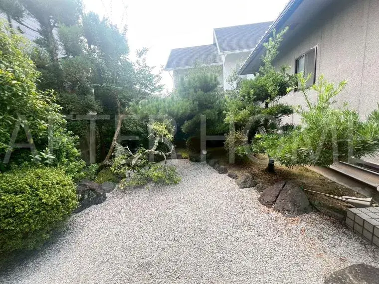 Slide 4