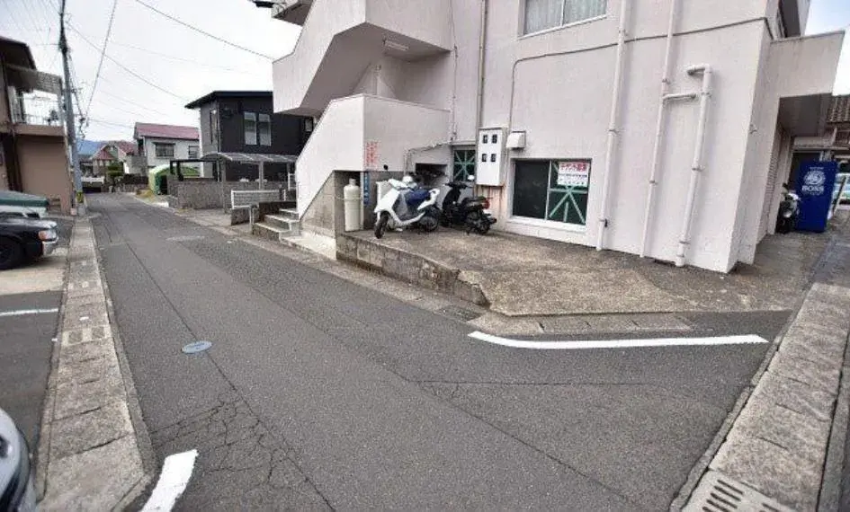 Slide 4