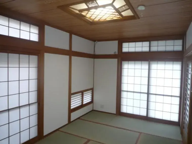 Slide 4