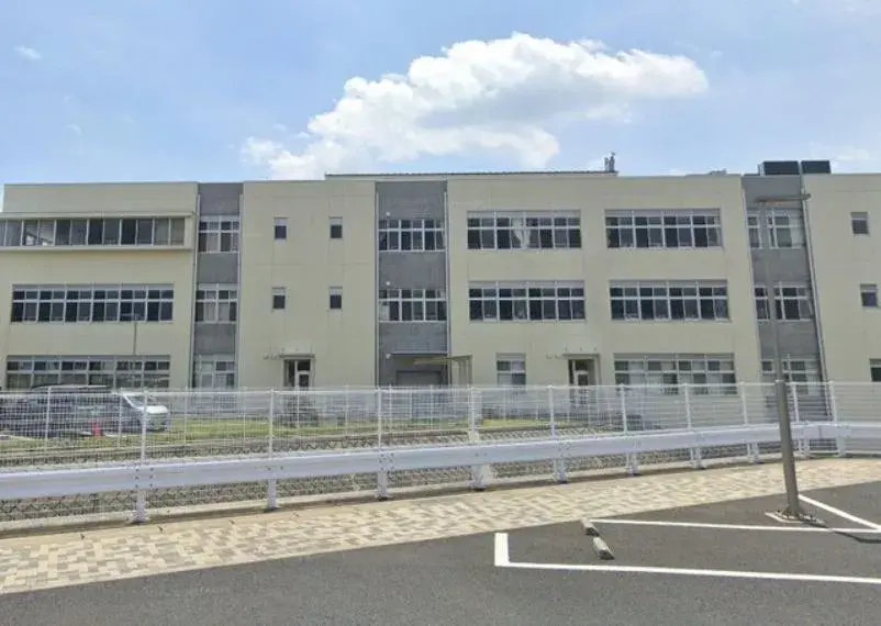 Slide 33