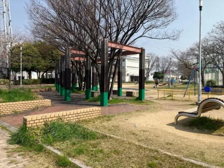 Slide 4