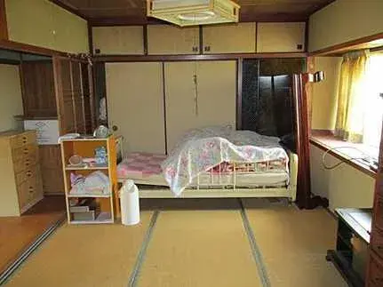 Slide 4