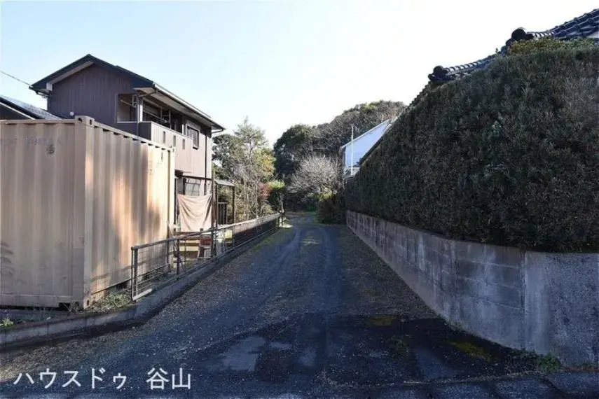 Slide 4