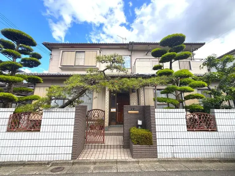 Slide 0