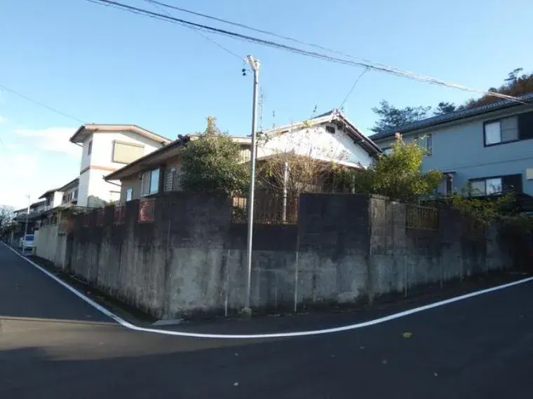 Slide 0