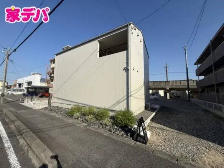 Slide 4