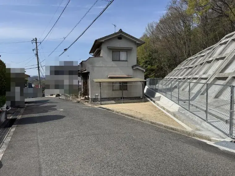 Slide 4