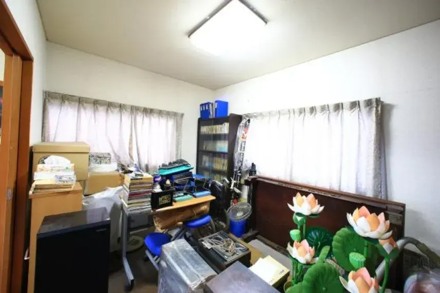 Slide 10