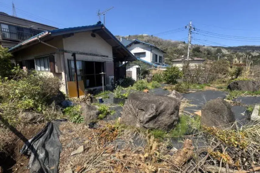 Slide 4