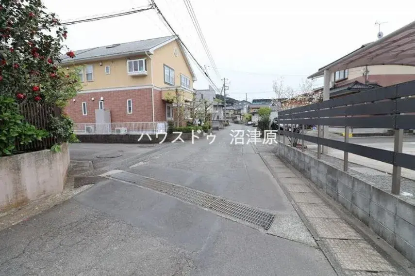 Slide 4