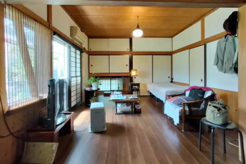 2LDK+Shop Property Yugawara-machi Kanagawa Prefecture (3)