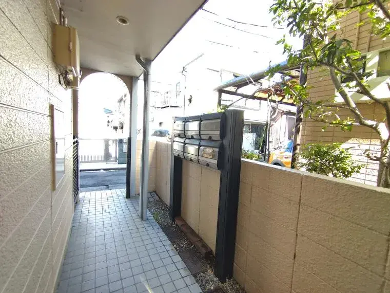 Slide 4