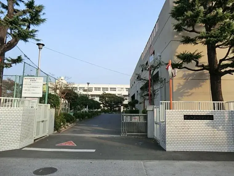 Slide 4