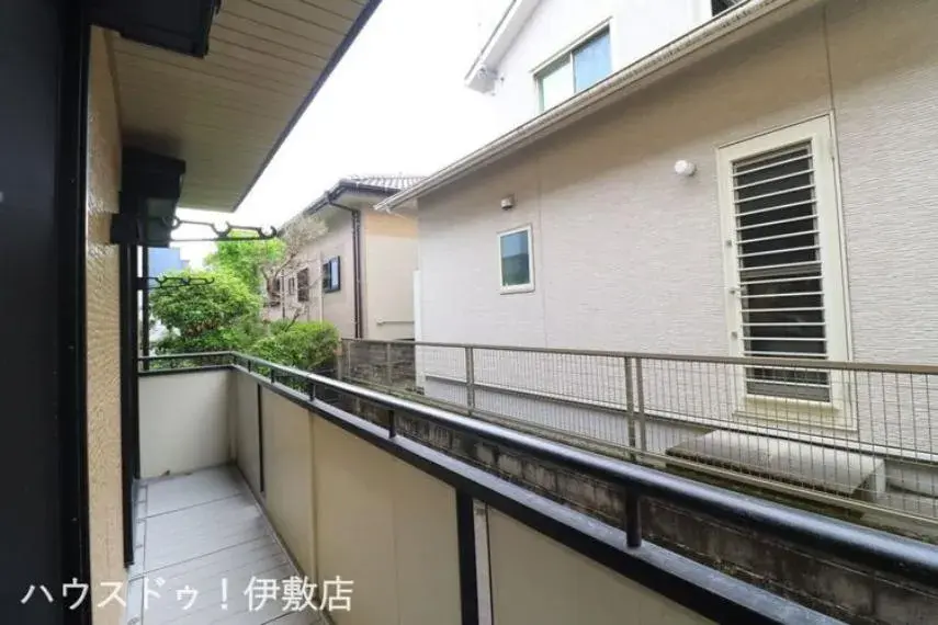 Slide 4