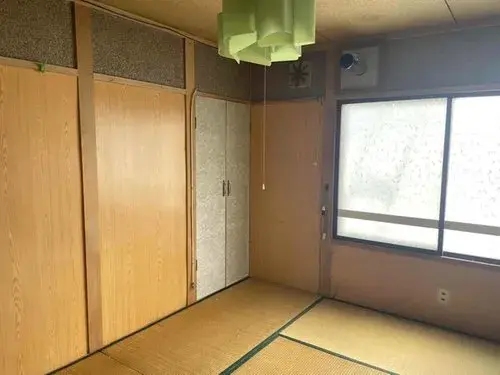 2-Story House with All Rooms Storage, Kitami City, Hokkaido (4)