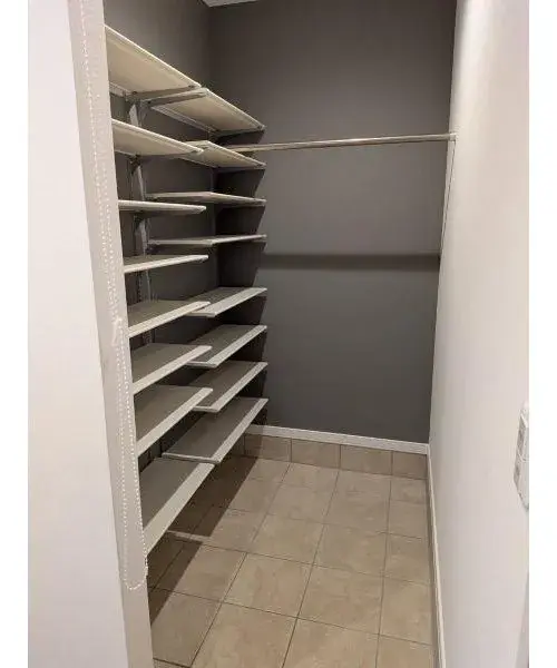 2-Story Walk-in Closet Property Sapporo Hokkaido (2)