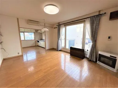 2-Story House with LDK 15+ Tatami Mats, Sapporo City, Hokkaido (1)