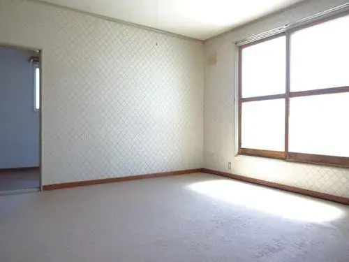 2-Story House Hakodate City Hokkaido (4)