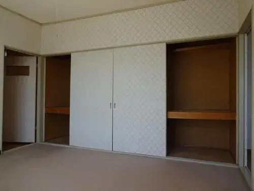 2-Story House Hakodate City Hokkaido (5)