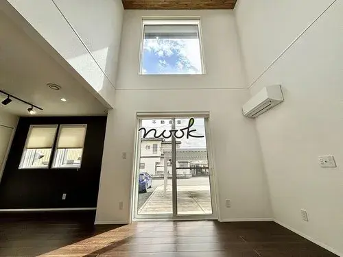2-Story House with Large LDK Towada Aomori Prefecture (3)