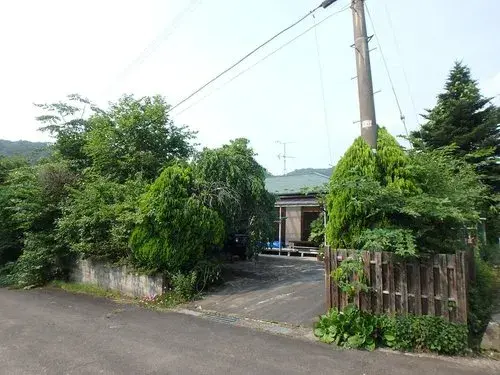 Slide 4