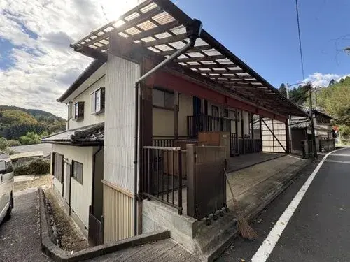Slide 3