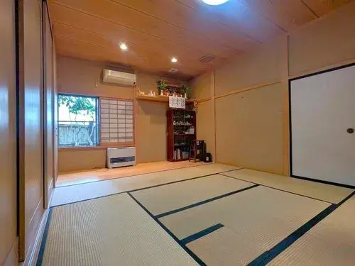 Two-Family 2-Story Home with Large LDK Koriyama City Fukushima Prefecture (4)