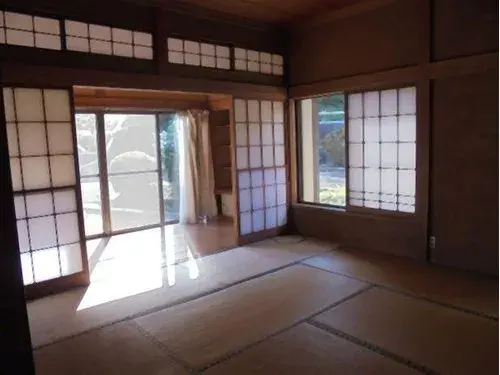 Fukushima Prefecture Iwaki City Two-story Two-family House Property (1)