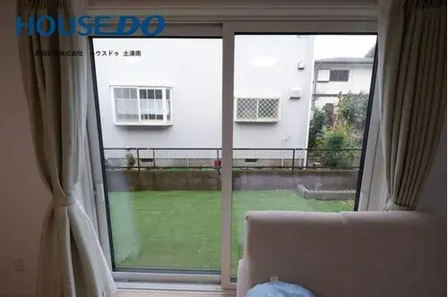 Slide 4