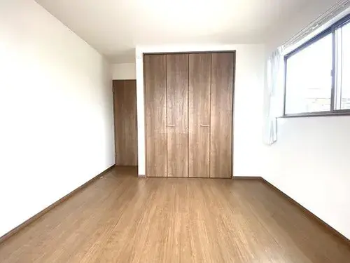 Two-Story House with 15+ Tatami Mat LDK, Kasama, Ibaraki Prefecture (5)