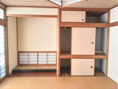Slide 4