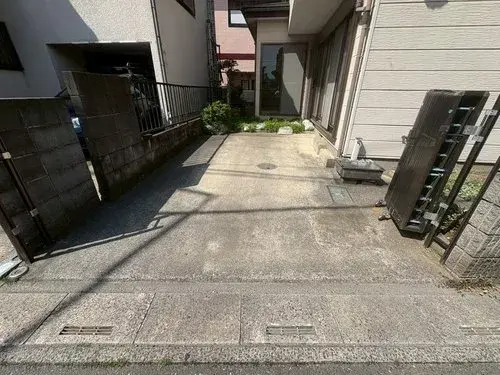 Slide 3